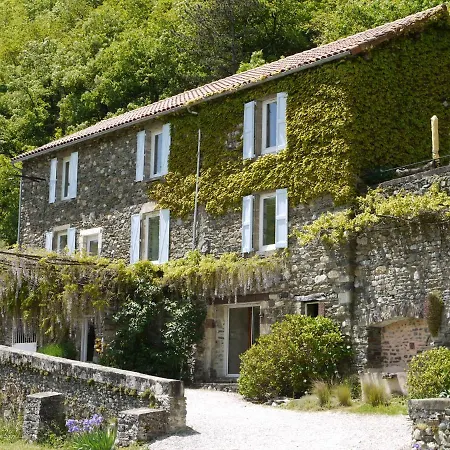 Mas Des Fontaines Brusque